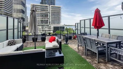 20 Shore Breeze Drive Toronto ON M8V 0C7