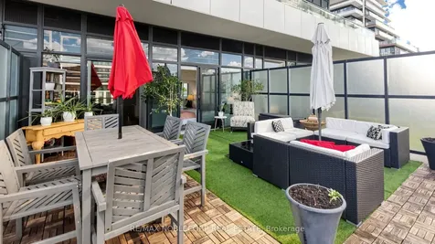 20 Shore Breeze Drive Toronto ON M8V 0C7