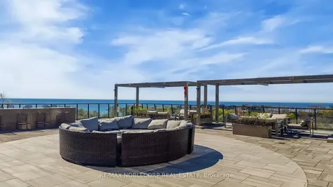 20 Shore Breeze Drive Toronto ON M8V 0C7