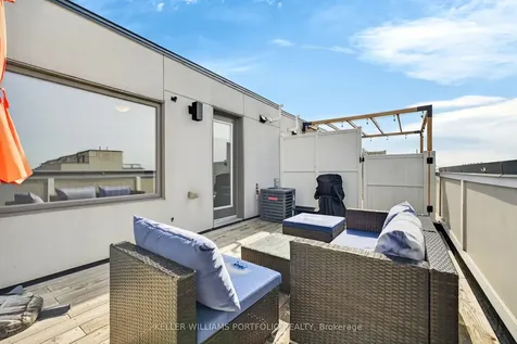 171 William Duncan Road Toronto ON M3K 0B7