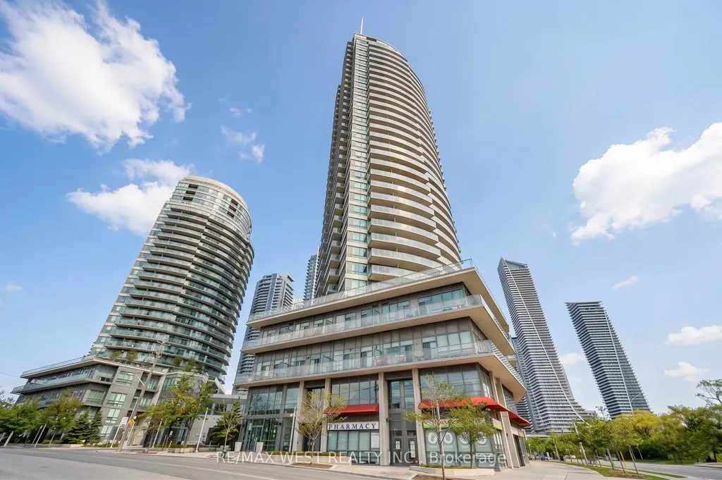 2240 Lake Shore Boulevard W Toronto ON M8V 0B1
