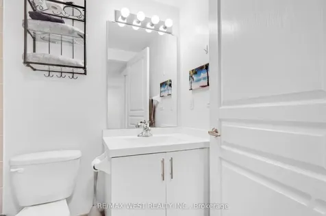 2240 Lake Shore Boulevard W Toronto ON M8V 0B1