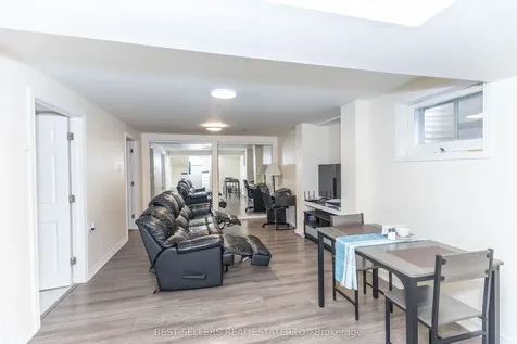 2554 Palisander Avenue Mississauga ON L5B 2L2