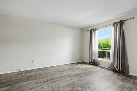 53 Mcmullen Crescent Brampton ON L6S 3M2