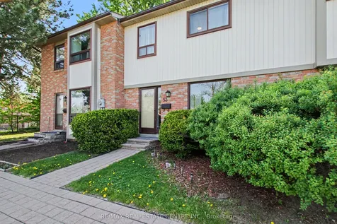 53 Mcmullen Crescent Brampton ON L6S 3M2