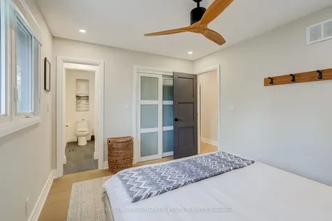 5226 Spruce Avenue Burlington ON L7L 1N1