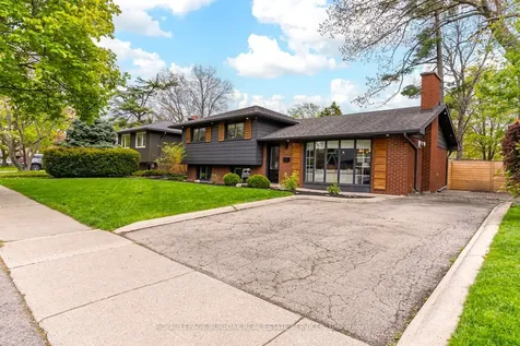 5226 Spruce Avenue Burlington ON L7L 1N1