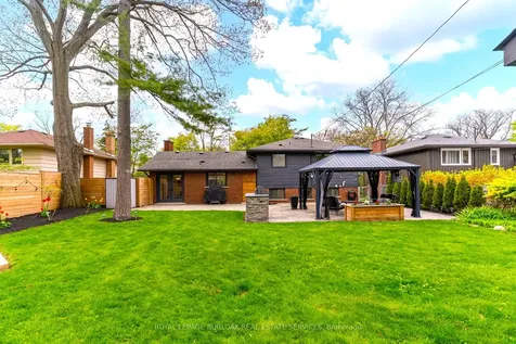 5226 Spruce Avenue Burlington ON L7L 1N1