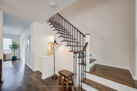 952 Huffman Crescent Milton ON L9T 6M7