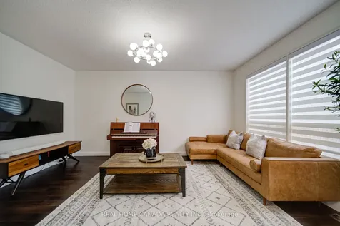 952 Huffman Crescent Milton ON L9T 6M7