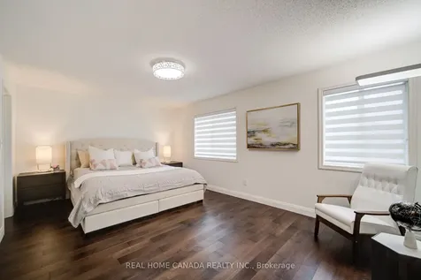 952 Huffman Crescent Milton ON L9T 6M7