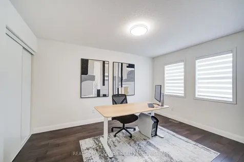 952 Huffman Crescent Milton ON L9T 6M7