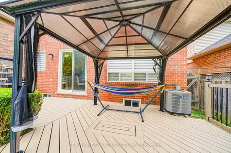 952 Huffman Crescent Milton ON L9T 6M7
