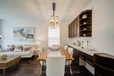 952 Huffman Crescent Milton ON L9T 6M7