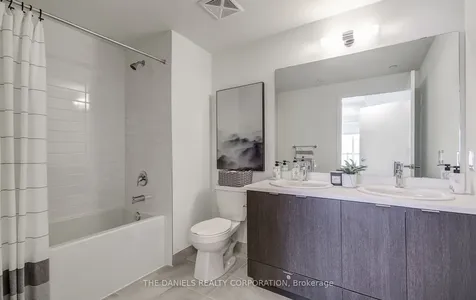 165 Canon Jackson Drive Toronto ON M6M 0C4