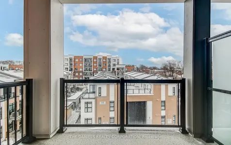 165 Canon Jackson Drive Toronto ON M6M 0C4