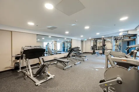 165 Canon Jackson Drive Toronto ON M6M 0C4