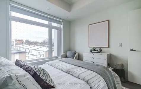 165 Canon Jackson Drive Toronto ON M6M 0C4