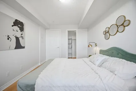 2379 Central Park Drive Oakville ON L6H 0E3