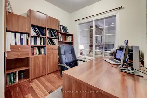2141 Fowler Lane Mississauga ON L5K 1B9