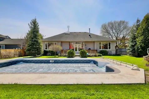 2141 Fowler Lane Mississauga ON L5K 1B9