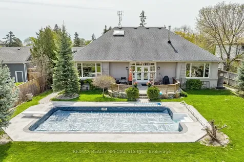 2141 Fowler Lane Mississauga ON L5K 1B9