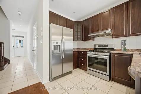21 Lorenzo Circle Brampton ON L6R 3N3