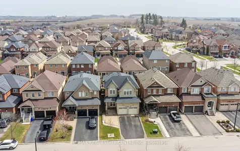 157 Niagara Trail Halton Hills ON L7G 0H4