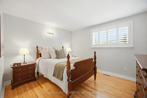 25 Ascot Avenue Brampton ON L6T 2P3
