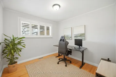 25 Ascot Avenue Brampton ON L6T 2P3