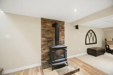25 Ascot Avenue Brampton ON L6T 2P3