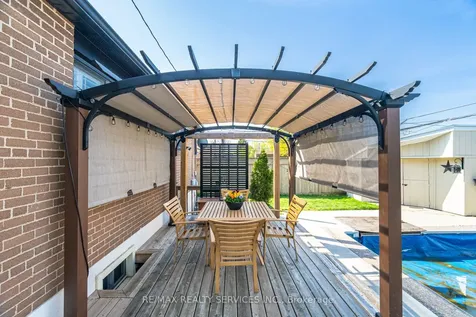 25 Ascot Avenue Brampton ON L6T 2P3
