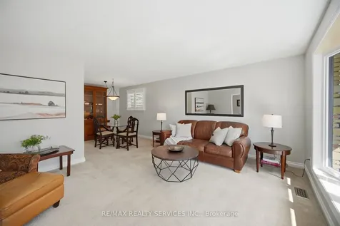 25 Ascot Avenue Brampton ON L6T 2P3