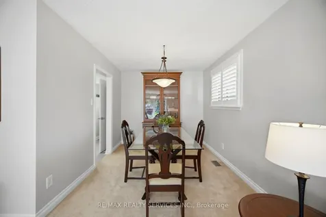 25 Ascot Avenue Brampton ON L6T 2P3