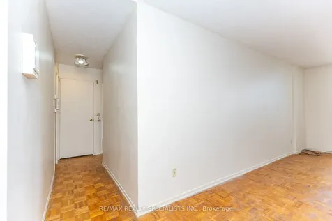2825 Islington Avenue Toronto ON M9L 2K1