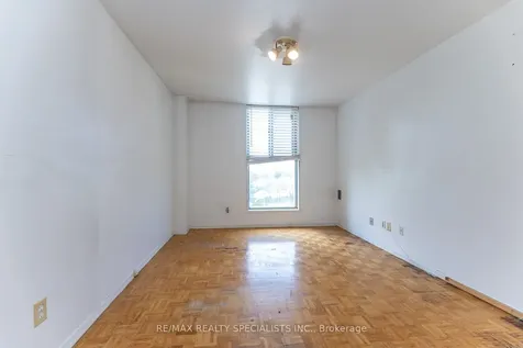2825 Islington Avenue Toronto ON M9L 2K1