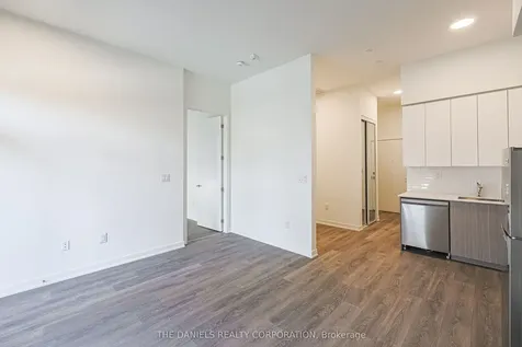 165 Canon Jackson Drive Toronto ON M6M 0C4
