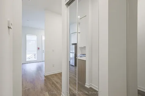 165 Canon Jackson Drive Toronto ON M6M 0C4