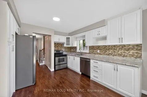 5 Ravenswood Drive Brampton ON L6Y 3Y5