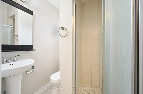 5 Ravenswood Drive Brampton ON L6Y 3Y5