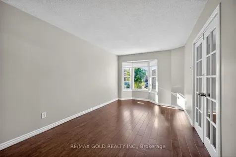 5 Ravenswood Drive Brampton ON L6Y 3Y5