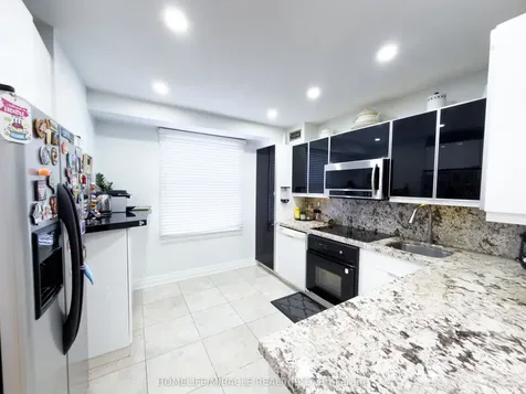 2440 Bromsgrove Road Mississauga ON L5J 4J7