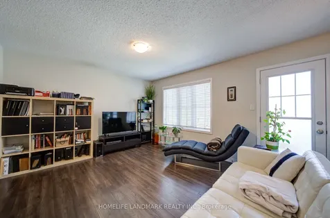 3086 Mistletoe Gardens Oakville ON L6M 0Y7
