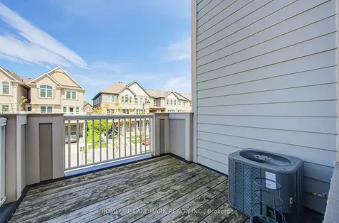 3086 Mistletoe Gardens Oakville ON L6M 0Y7