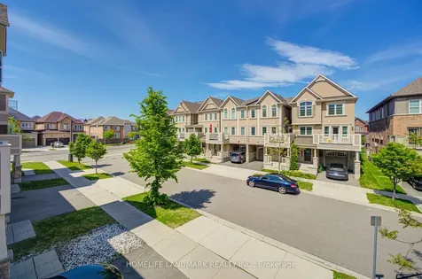 3086 Mistletoe Gardens Oakville ON L6M 0Y7