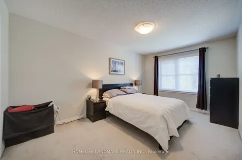 3086 Mistletoe Gardens Oakville ON L6M 0Y7