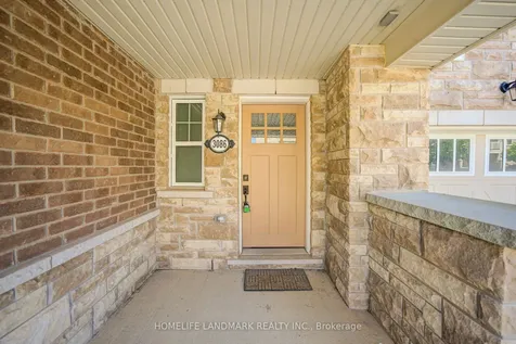 3086 Mistletoe Gardens Oakville ON L6M 0Y7