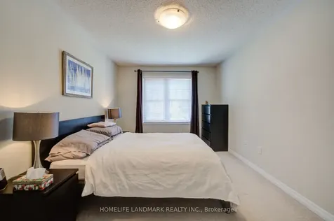 3086 Mistletoe Gardens Oakville ON L6M 0Y7