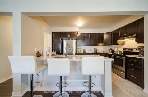3086 Mistletoe Gardens Oakville ON L6M 0Y7