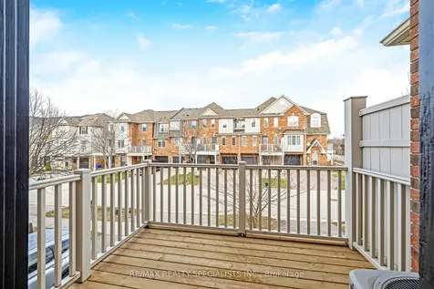 3032 Drumloch Avenue Oakville ON L6M 5H8